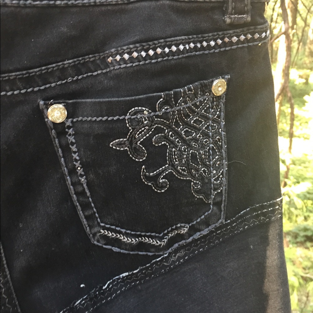 Kreativekristen upcycled stretchy black denim hem boho asymmetric skirt - Picture 9 of 15